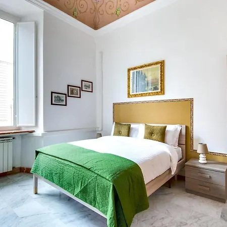 아파트 Large And Charming Flat Near Termini 로마